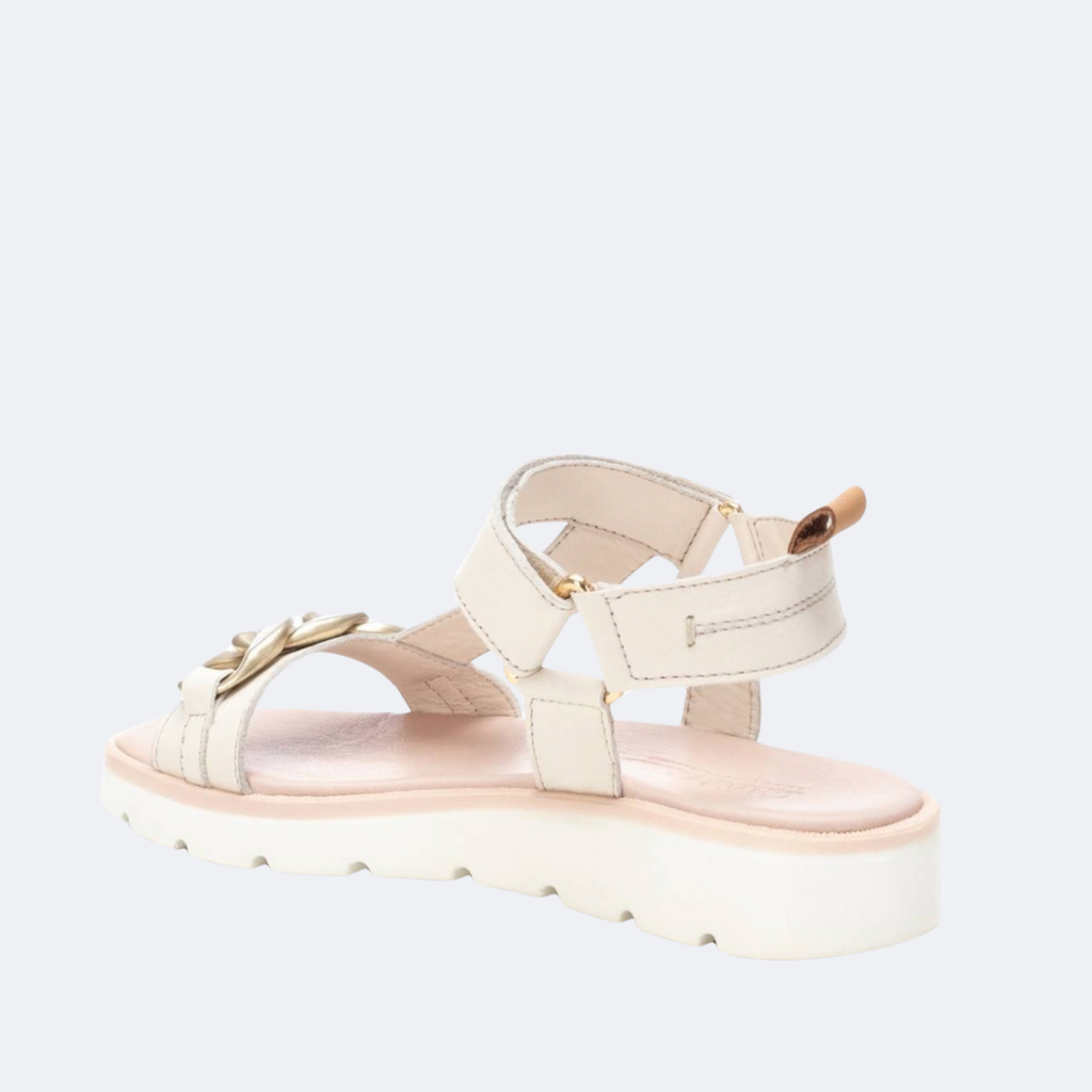 Carmela - 161562 - Flat Sandals - White