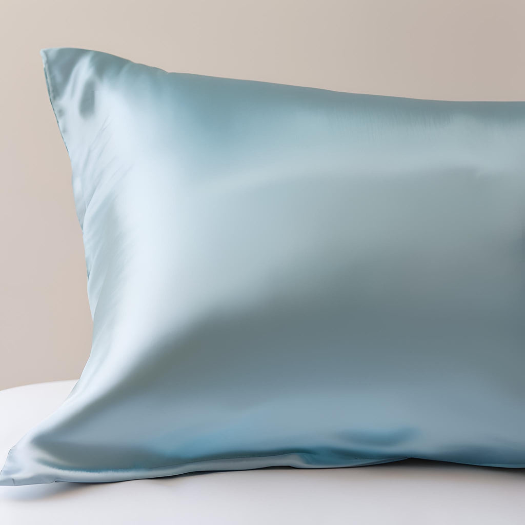 100% Mulberry Silk Pillowcase - Powder Blue