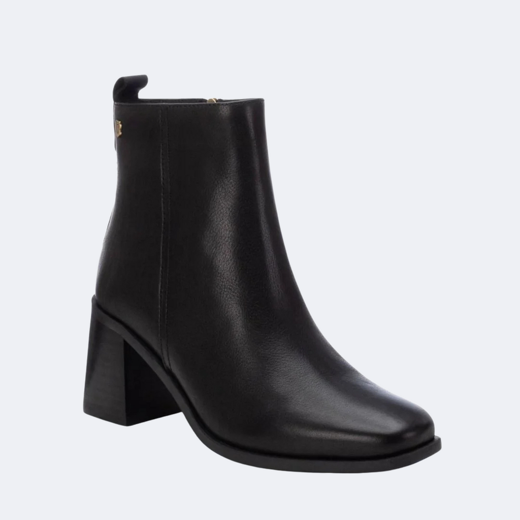 Carmela 161228 - Leather Boots - Black