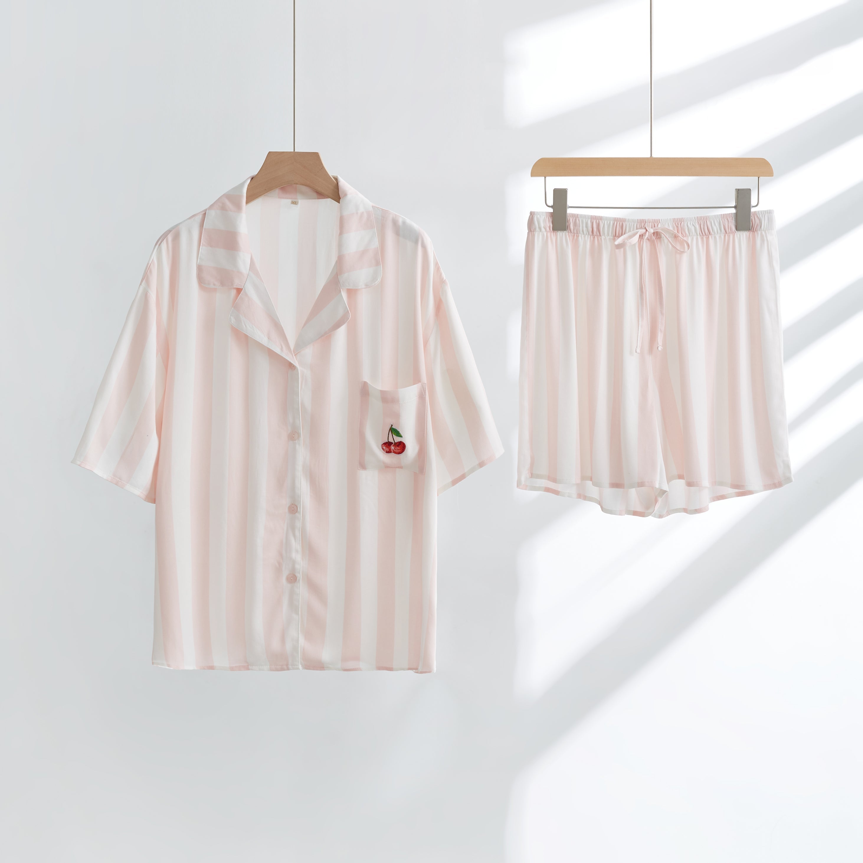 Anika 2-Piece Sleepwear Set – 100% Viscose High Quality