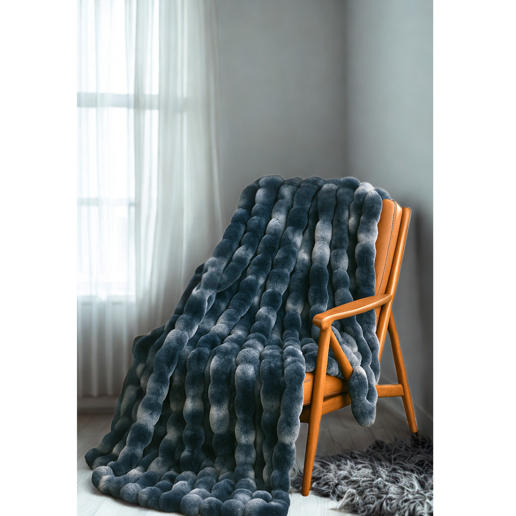 Deep Blue Faux Fur Throw Blanket 150cm x 200cm
